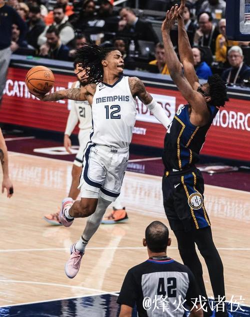 莫兰特21分钟贡献12+3+4+1+1,高效表现引关注 莫兰特21分钟贡献12+3+4+1+1,高效表现引关注